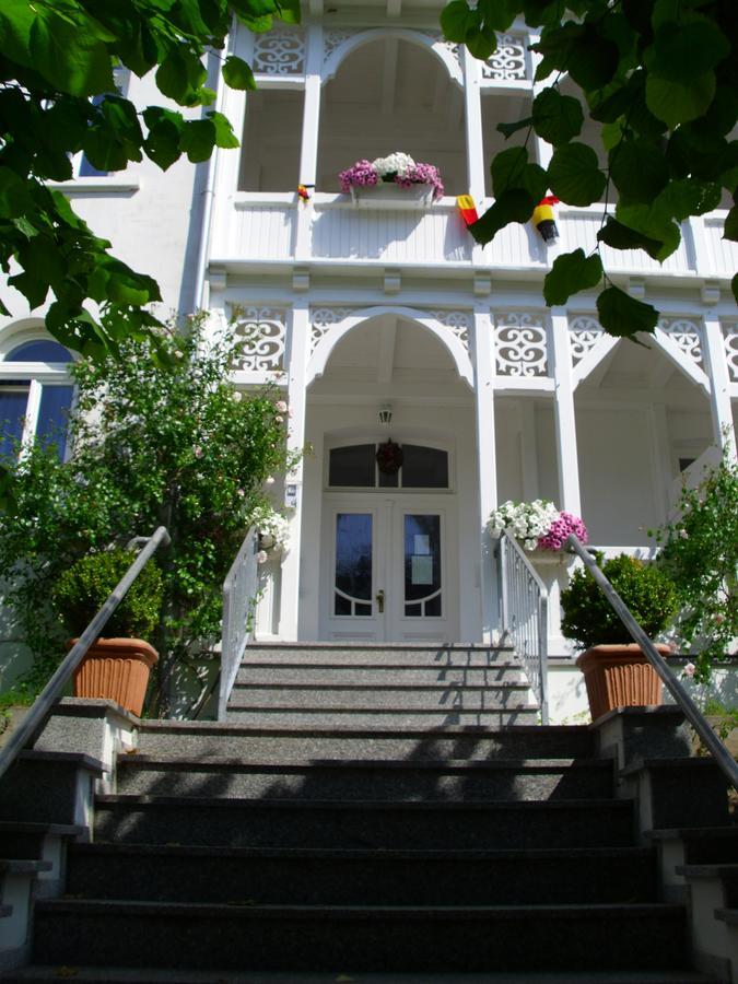 Apartments Haus Eintracht Sellin Exteriör bild
